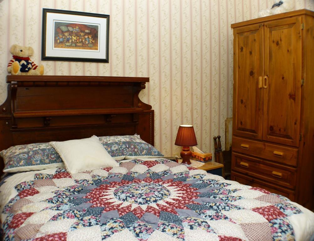 Doctor'S House B & B Tara Bilik gambar